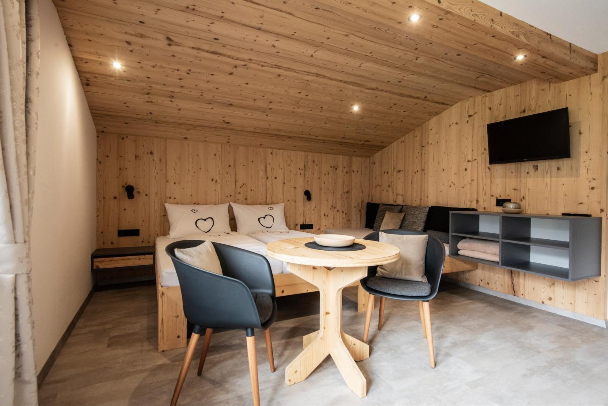 Apartmán Beim Untertimmeltaler Matrei in Osttirol Pokoj fotografie