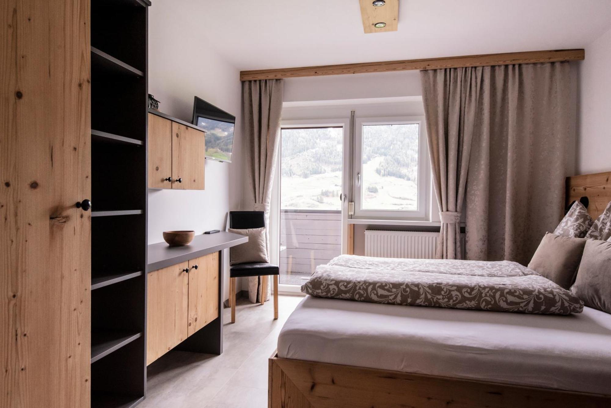 Apartmán Beim Untertimmeltaler Matrei in Osttirol Pokoj fotografie